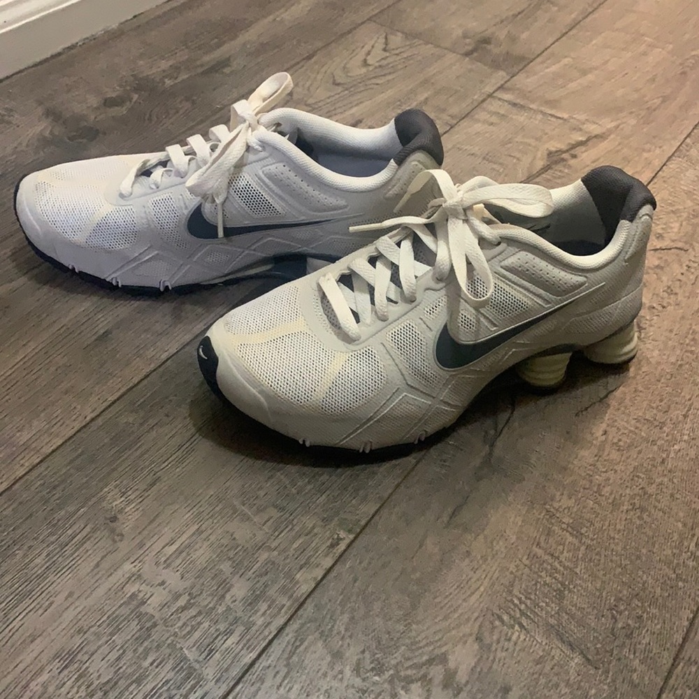 Nike Shox